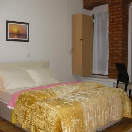 Hotel New Redriver 2*